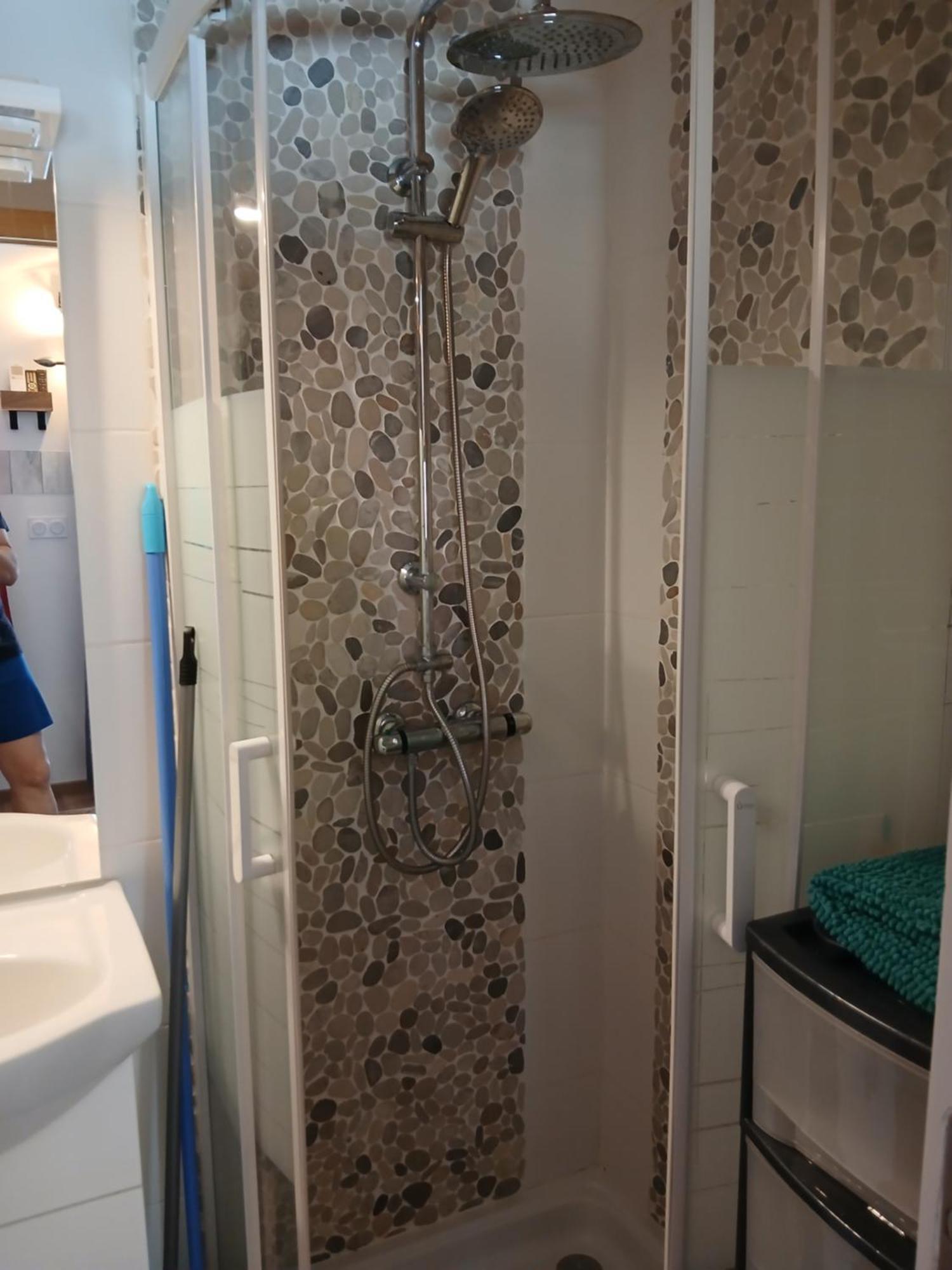 Mercuer Chalet Charmant Avec Piscine מראה חיצוני תמונה