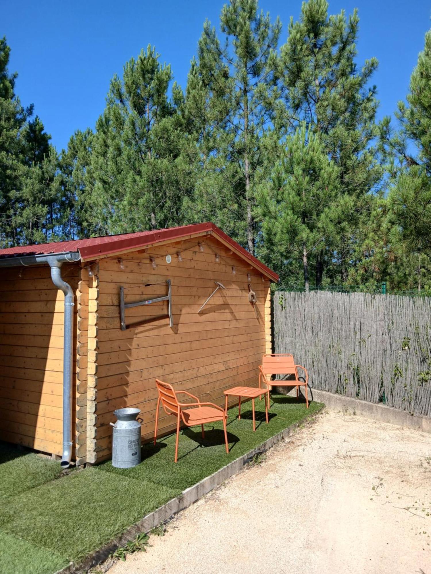 Mercuer Chalet Charmant Avec Piscine מראה חיצוני תמונה